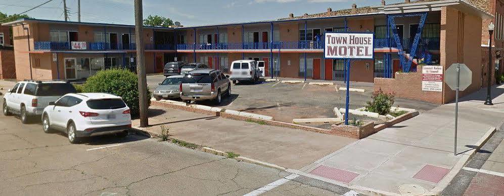 Townhouse Motel Guthrie エクステリア 写真